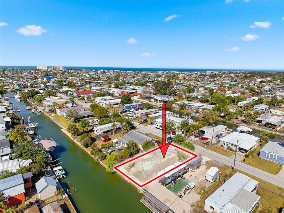 En Venta: $75,000 (0.07 acres)