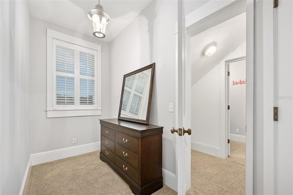 For Sale: $899,000 (4 beds, 2 baths, 3300 Square Feet)