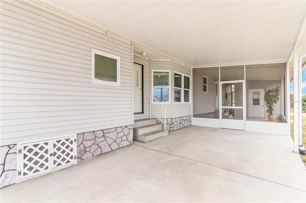 For Sale: $209,900 (2 beds, 2 baths, 1565 Square Feet)