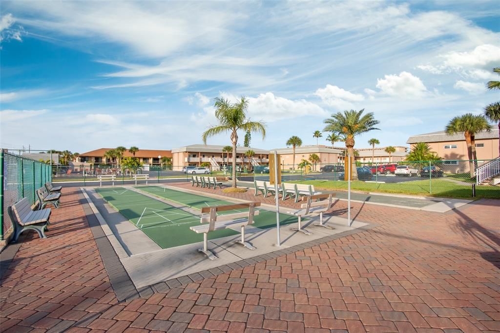 待售: $490,000 (2 贝兹, 2 浴室, 900 平方英尺)