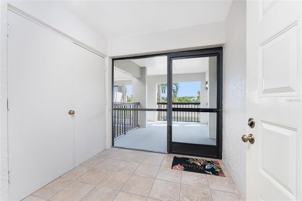 For Sale: $340,000 (2 beds, 2 baths, 1516 Square Feet)