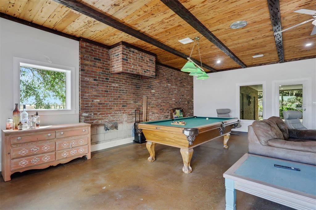 For Sale: $1,199,000 (2 beds, 2 baths, 3059 Square Feet)