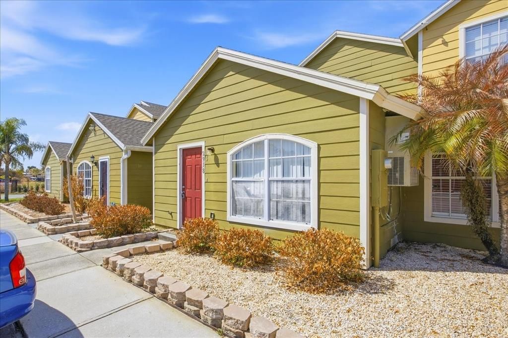 For Rent: $1,250 (1 beds, 1 baths, 500 Square Feet)