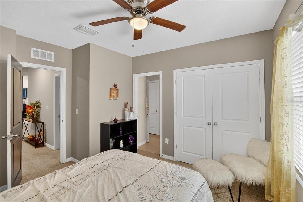 Activo con contrato: $290,000 (3 camas, 2 baños, 1785 Pies cuadrados)