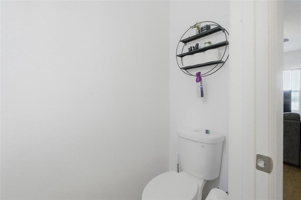 На продажу: $284,900 (3 спален, 2 ванн, 1624 Квадратных фут)