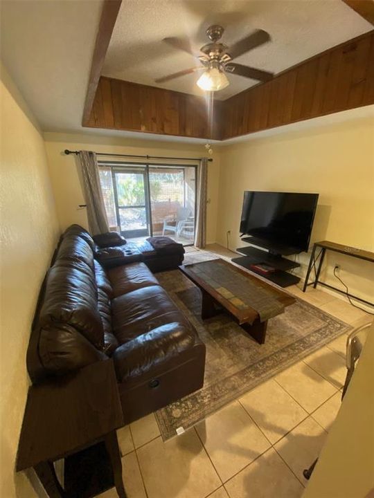 En Venta: $122,900 (2 camas, 1 baños, 662 Pies cuadrados)