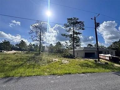 Activo con contrato: $23,400 (0.26 acres)