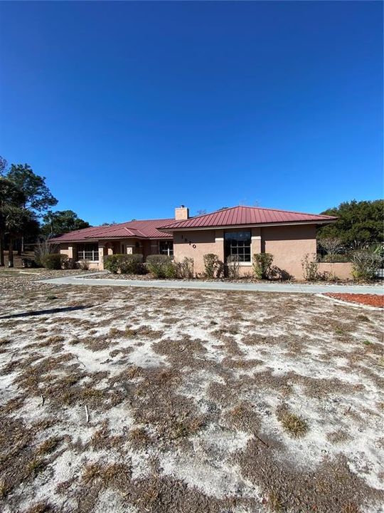 Activo con contrato: $625,000 (4 camas, 3 baños, 3258 Pies cuadrados)