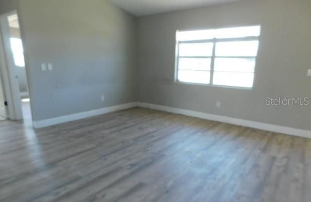 For Sale: $189,000 (3 beds, 2 baths, 1229 Square Feet)
