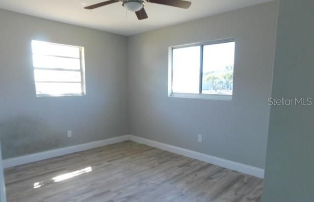 For Sale: $189,000 (3 beds, 2 baths, 1229 Square Feet)
