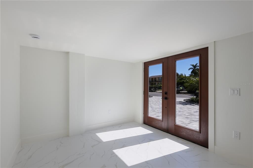 For Sale: $6,450,000 (4 beds, 3 baths, 3027 Square Feet)
