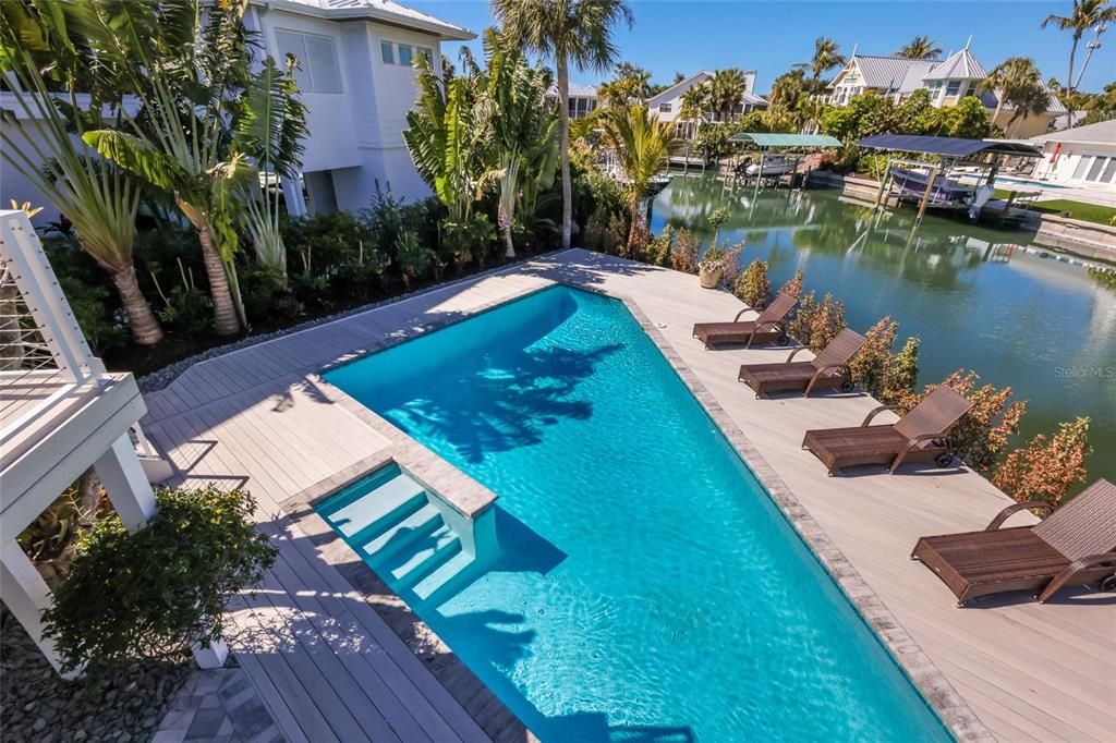 For Sale: $6,450,000 (4 beds, 3 baths, 3027 Square Feet)