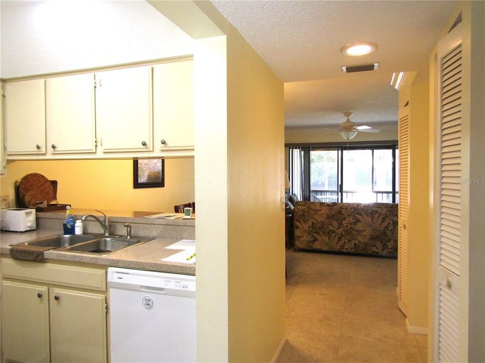 En Venta: $189,000 (2 camas, 2 baños, 967 Pies cuadrados)