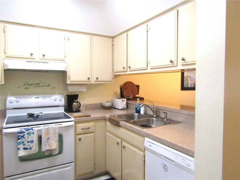 En Venta: $189,000 (2 camas, 2 baños, 967 Pies cuadrados)