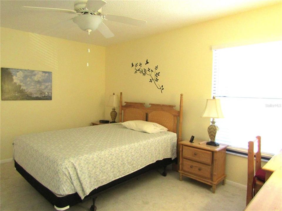 En Venta: $189,000 (2 camas, 2 baños, 967 Pies cuadrados)