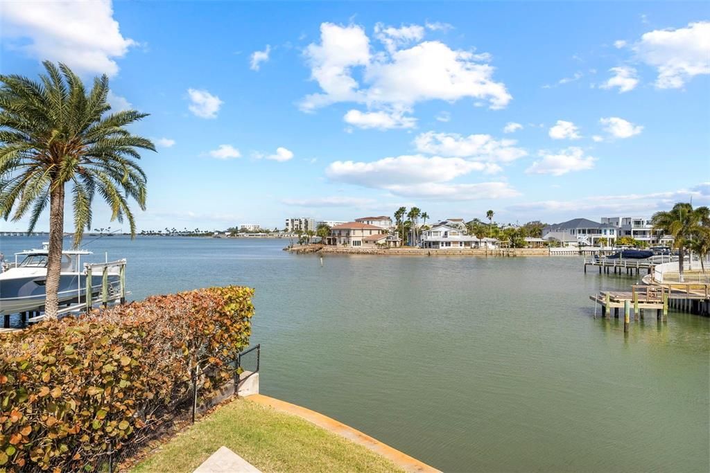 Activo con contrato: $1,450,000 (3 camas, 3 baños, 2663 Pies cuadrados)
