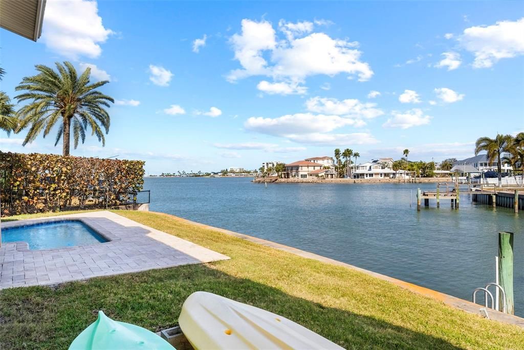 Activo con contrato: $1,450,000 (3 camas, 3 baños, 2663 Pies cuadrados)