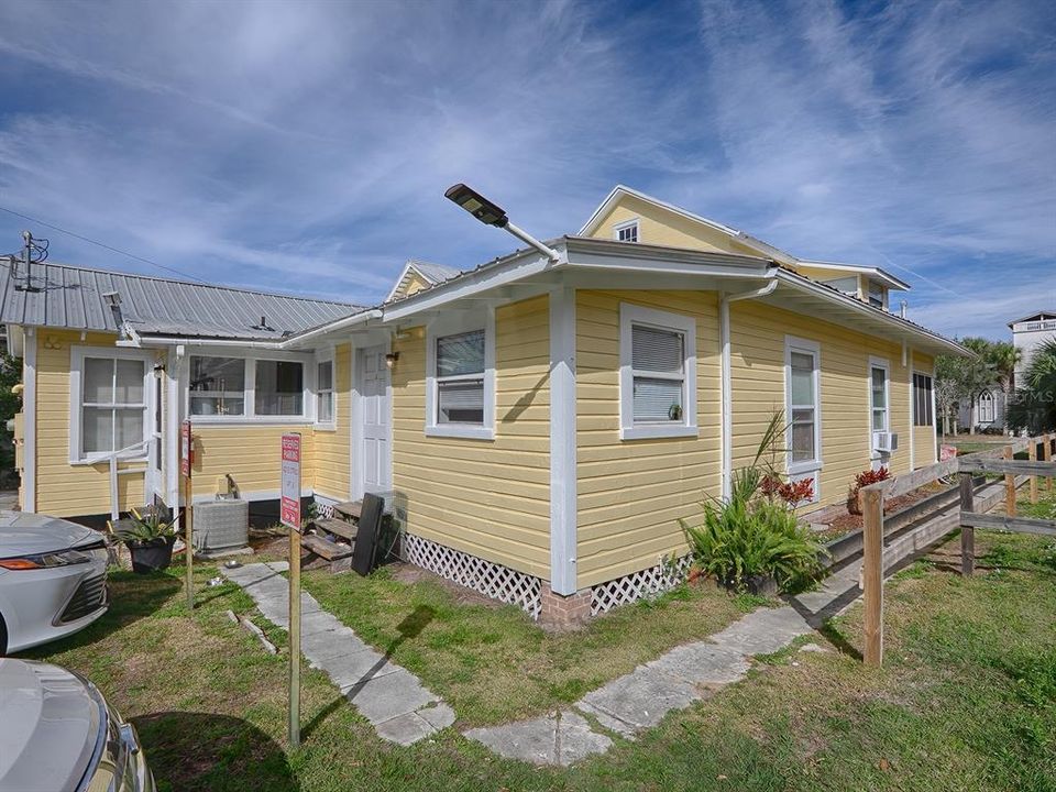 For Sale: $490,000 (5 beds, 0 baths, 2841 Square Feet)