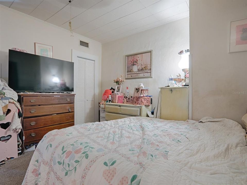 For Sale: $490,000 (5 beds, 0 baths, 2841 Square Feet)