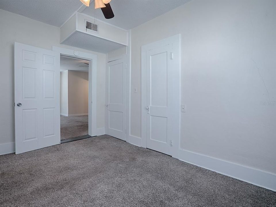 For Sale: $490,000 (5 beds, 0 baths, 2841 Square Feet)