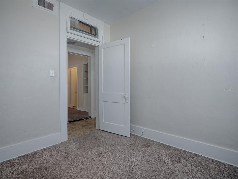 For Sale: $490,000 (5 beds, 0 baths, 2841 Square Feet)