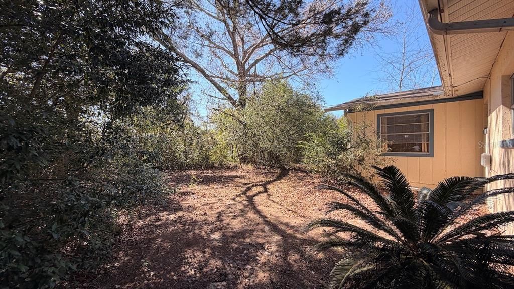 Activo con contrato: $125,000 (2 camas, 1 baños, 888 Pies cuadrados)