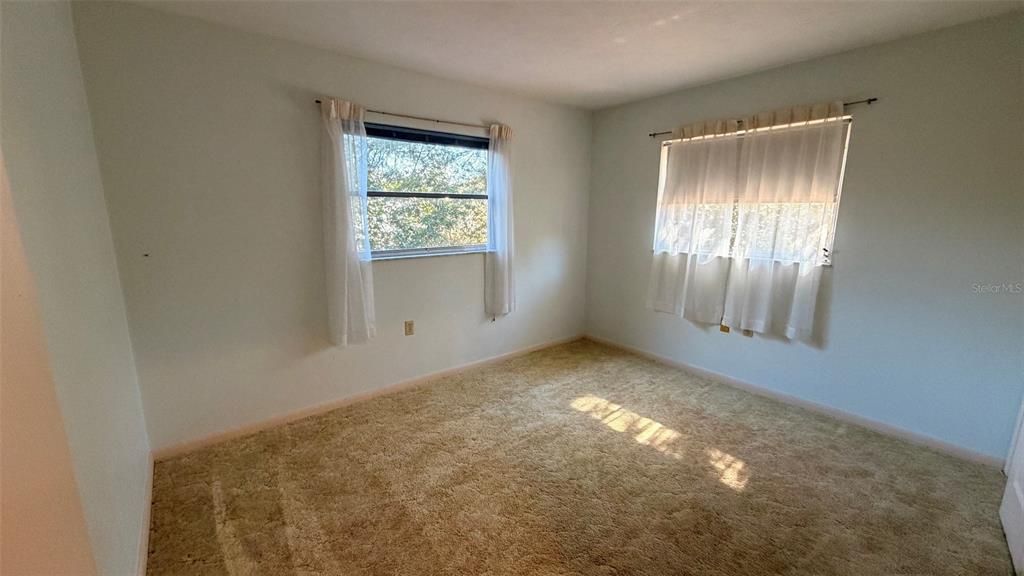 Activo con contrato: $125,000 (2 camas, 1 baños, 888 Pies cuadrados)