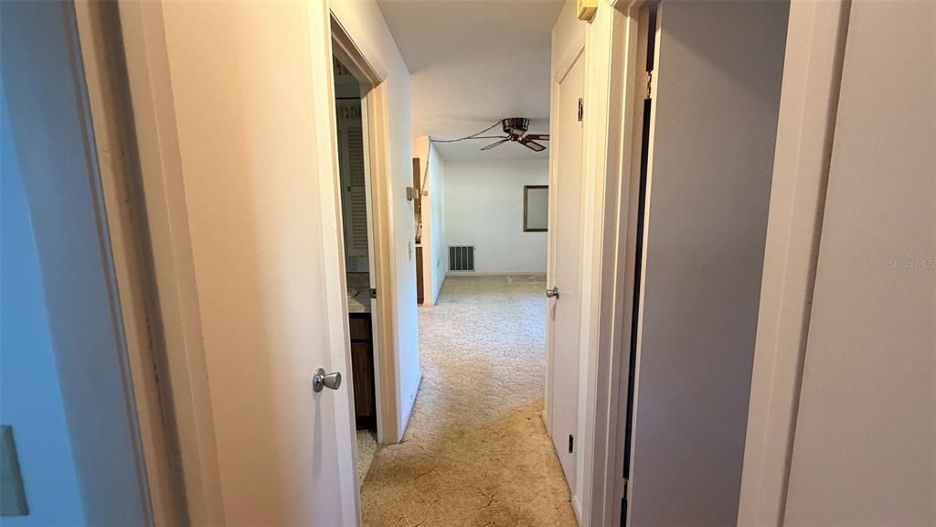 Activo con contrato: $125,000 (2 camas, 1 baños, 888 Pies cuadrados)