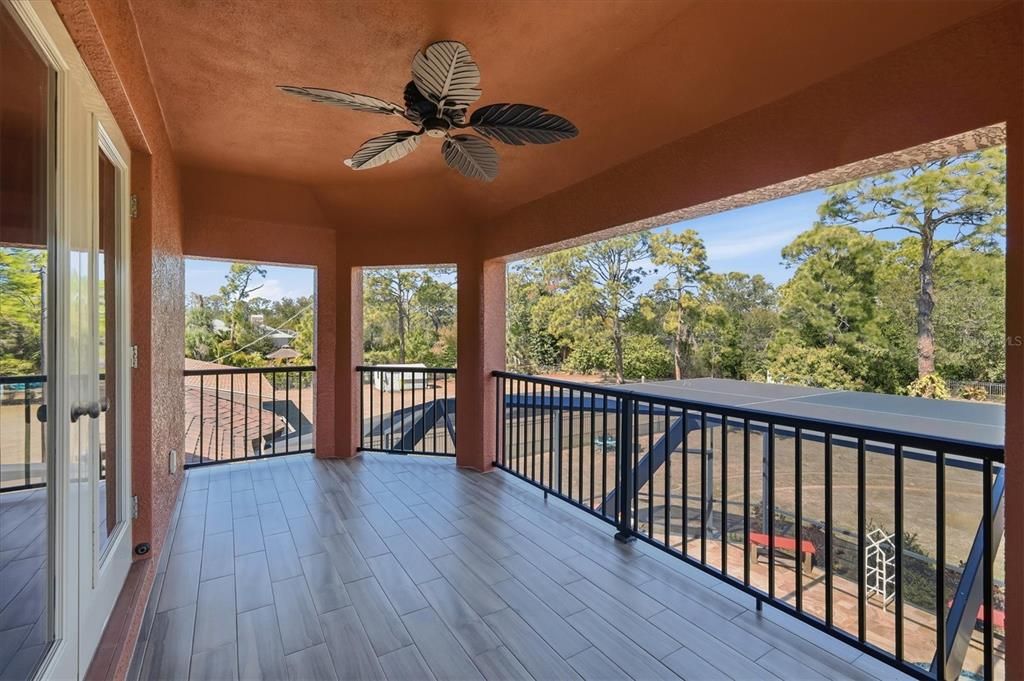 En Venta: $1,295,000 (4 camas, 3 baños, 3582 Pies cuadrados)