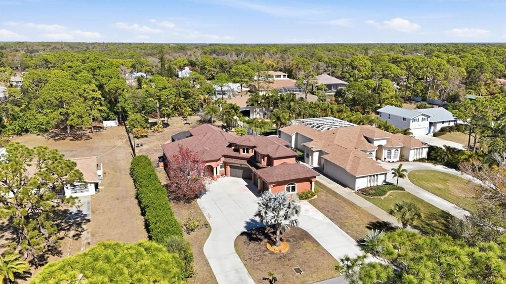 En Venta: $1,295,000 (4 camas, 3 baños, 3582 Pies cuadrados)