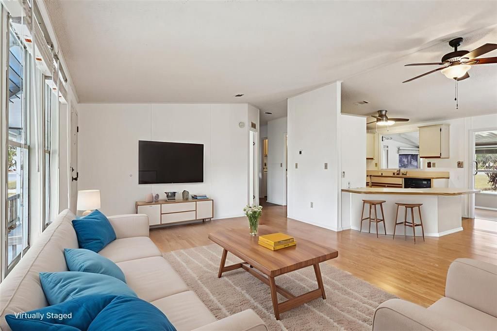 Activo con contrato: $170,000 (2 camas, 2 baños, 1342 Pies cuadrados)