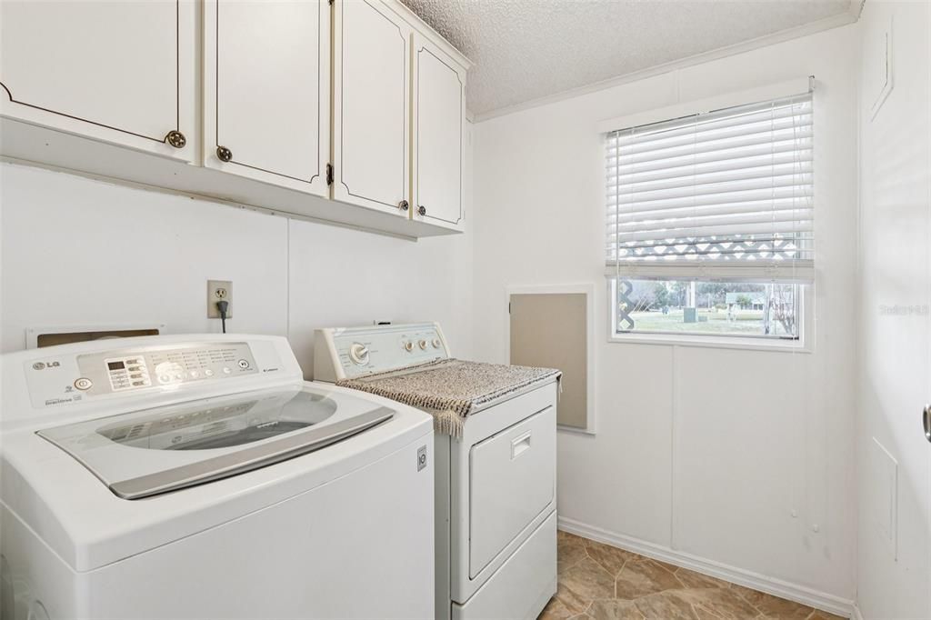 Activo con contrato: $170,000 (2 camas, 2 baños, 1342 Pies cuadrados)