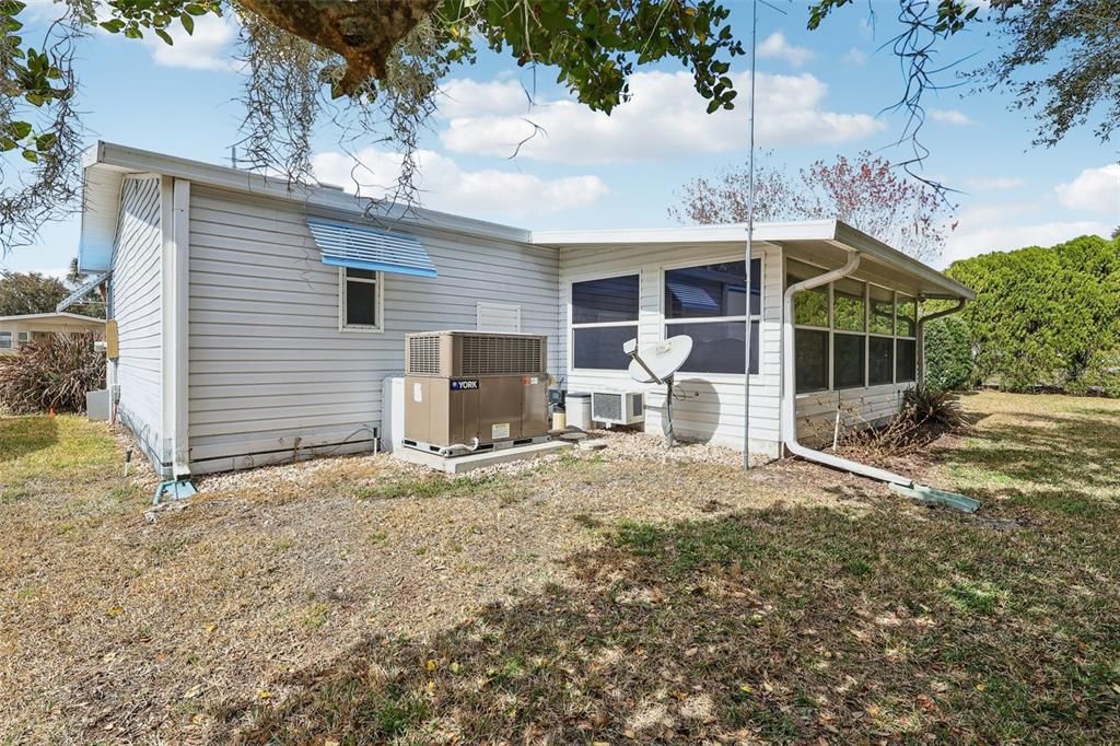 Activo con contrato: $170,000 (2 camas, 2 baños, 1342 Pies cuadrados)