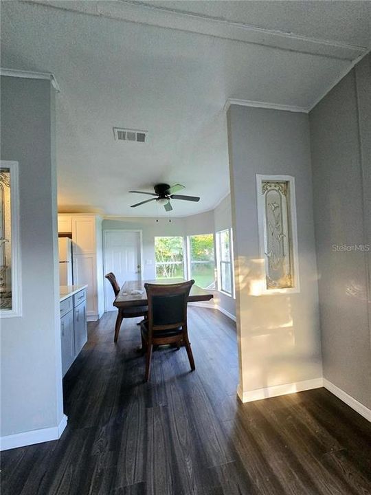 For Sale: $130,000 (2 beds, 2 baths, 1080 Square Feet)