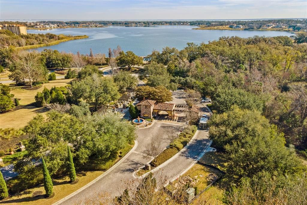 En Venta: $399,000 (0.16 acres)