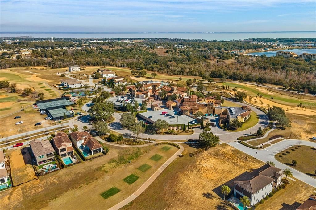 En Venta: $399,000 (0.16 acres)