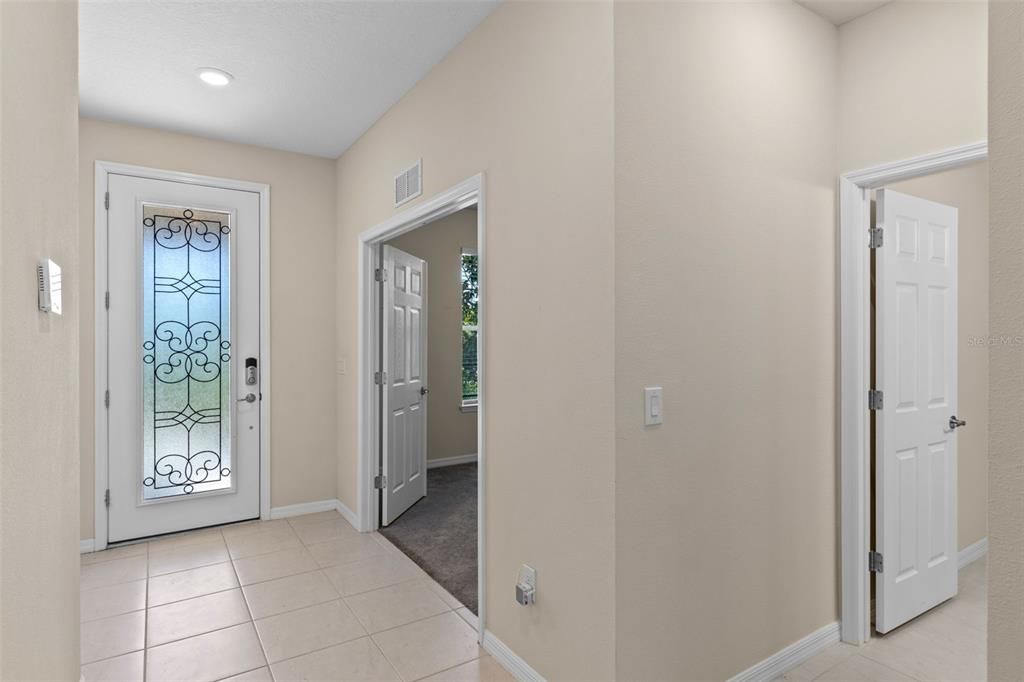 Active With Contract: $415,000 (4 beds, 2 baths, 2847 Square Feet)