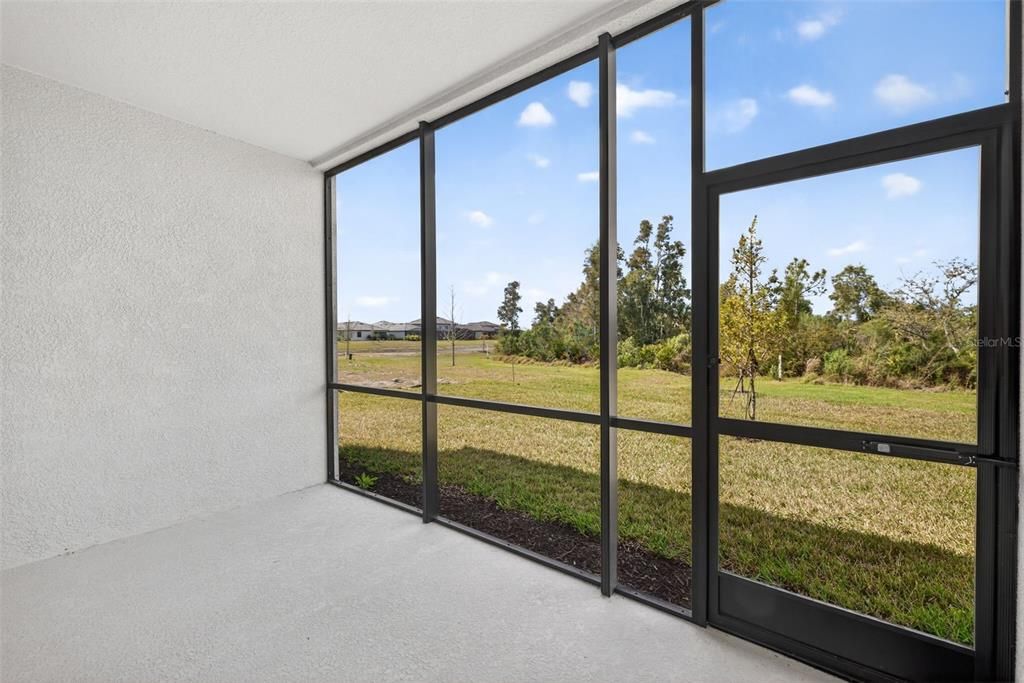 Active With Contract: $339,990 (2 beds, 2 baths, 1406 Square Feet)