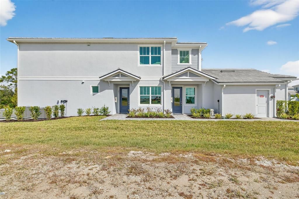 Active With Contract: $339,990 (2 beds, 2 baths, 1406 Square Feet)