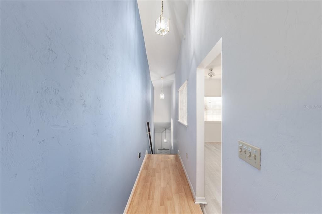 Activo con contrato: $195,000 (2 camas, 2 baños, 1273 Pies cuadrados)