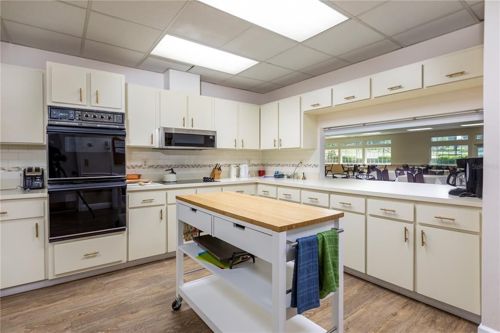 Activo con contrato: $195,000 (2 camas, 2 baños, 1273 Pies cuadrados)