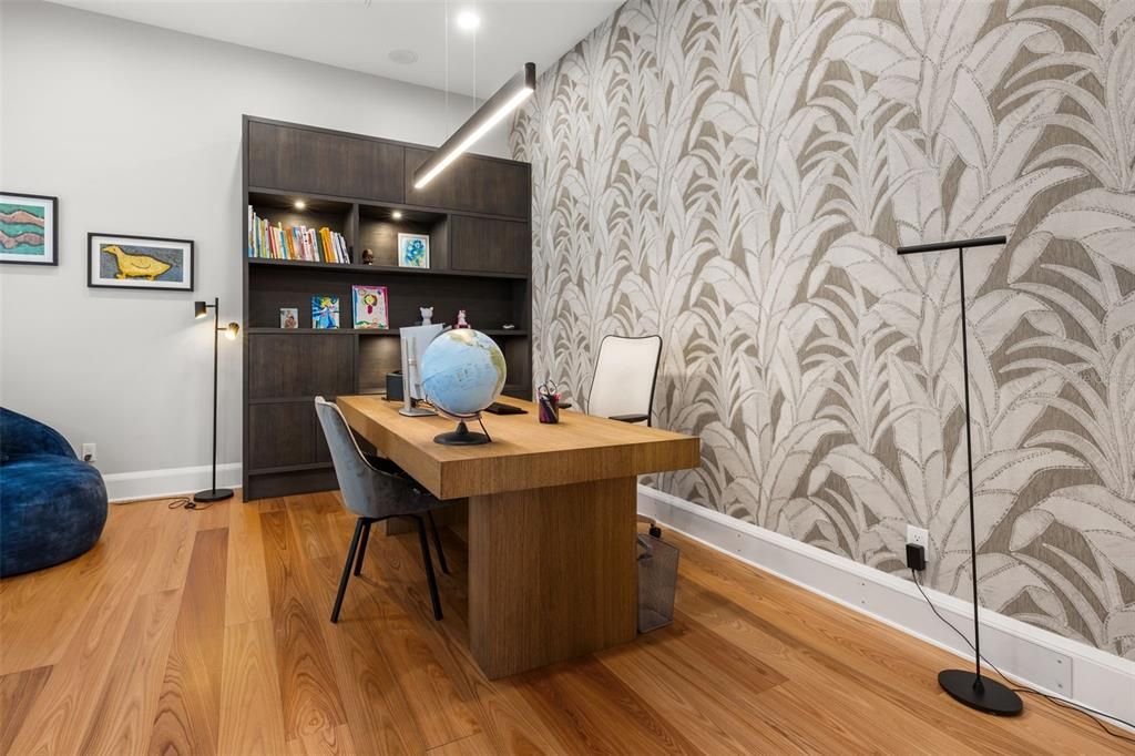 For Sale: $6,600,000 (5 beds, 5 baths, 7029 Square Feet)