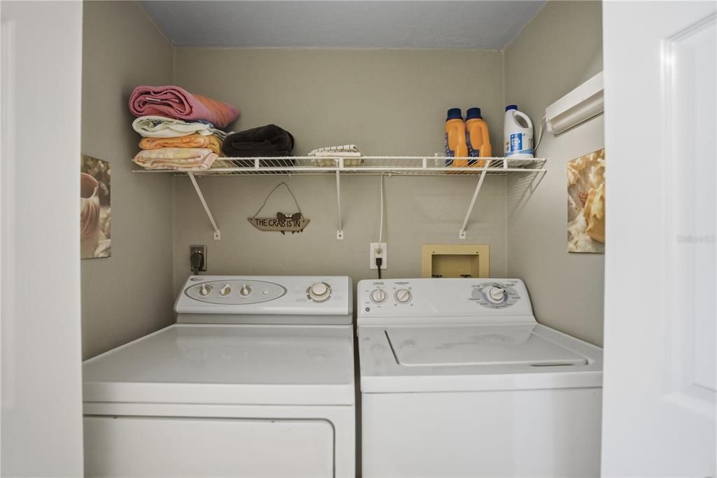 For Sale: $795,000 (2 beds, 2 baths, 1310 Square Feet)