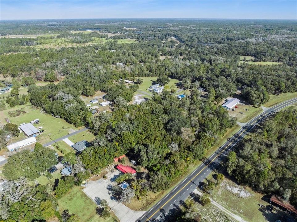 En Venta: $1,400,000 (3.04 acres)