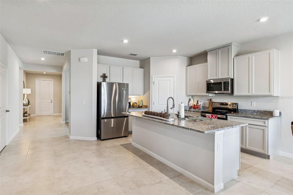 For Sale: $364,896 (3 beds, 2 baths, 2021 Square Feet)