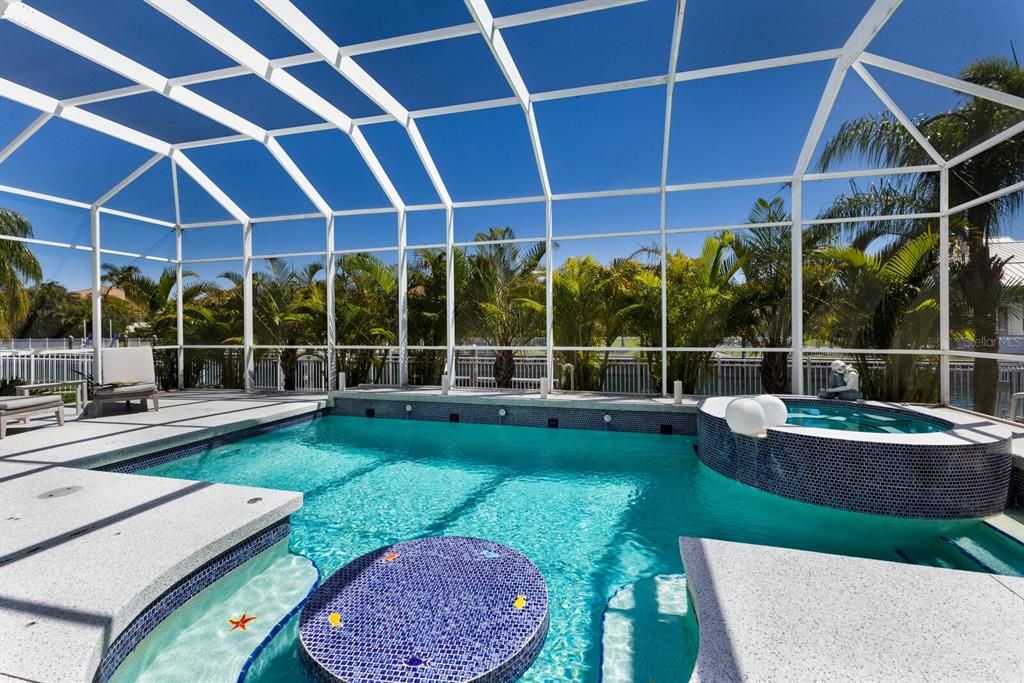 En Venta: $1,850,000 (5 camas, 3 baños, 4296 Pies cuadrados)