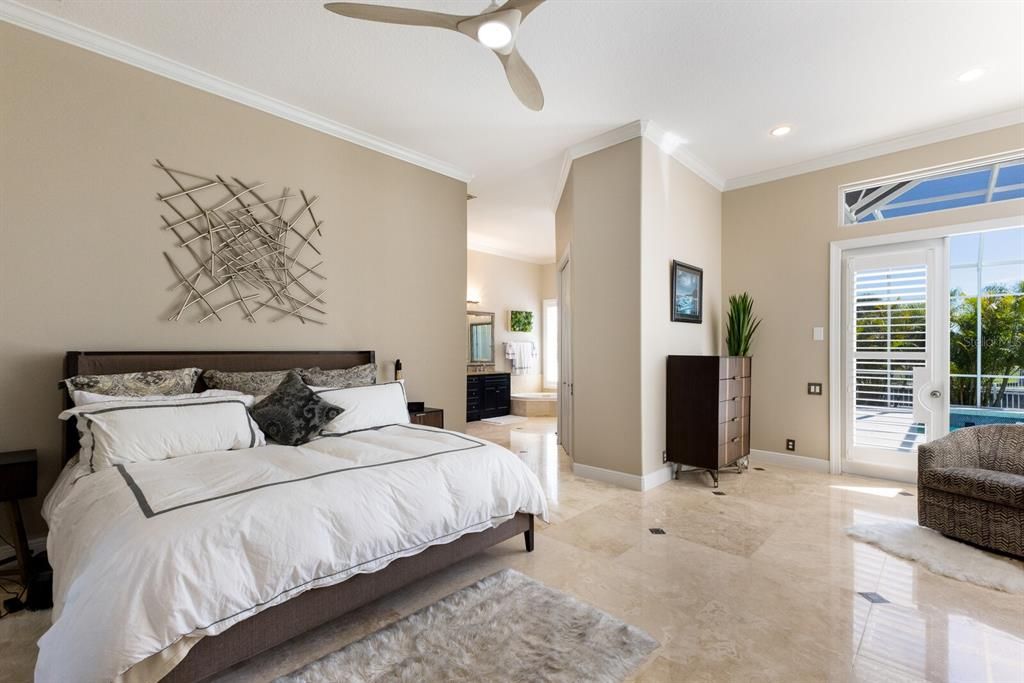 En Venta: $1,850,000 (5 camas, 3 baños, 4296 Pies cuadrados)