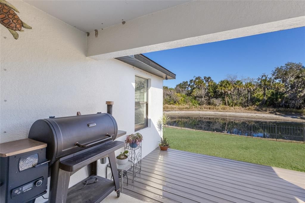 Под контрактом: $400,000 (3 спален, 2 ванн, 1958 Квадратных фут)