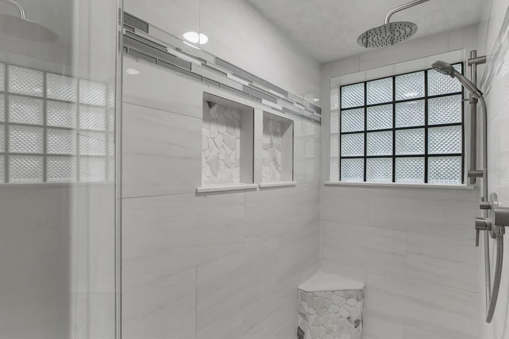 На продажу: $359,000 (3 спален, 2 ванн, 2489 Квадратных фут)