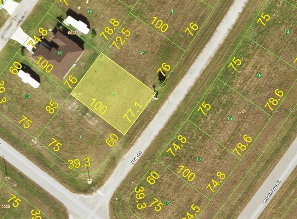 Vendido Recientemente: $14,000 (0.18 acres)